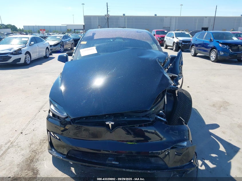 2023 Tesla Model X Dual Motor All-Wheel Drive/Standard Range VIN: 7SAXCDE5XPF413723 Lot: 43320692