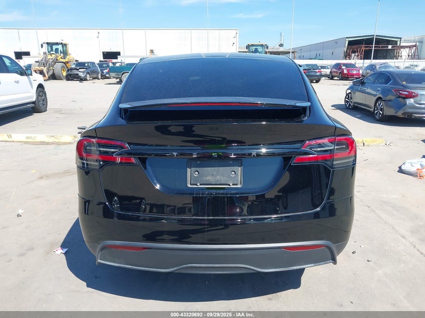 2023 Tesla Model X Dual Motor All-Wheel Drive/Standard Range VIN: 7SAXCDE5XPF413723 Lot: 43320692