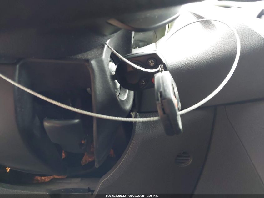 2013 Ford Focus Se VIN: 1FADP3F29DL104830 Lot: 43320732