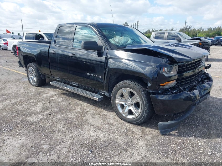 2018 Chevrolet Silverado 1500 Custom