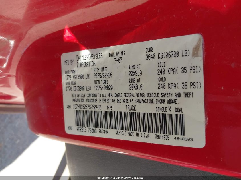 2007 Dodge Ram 1500 Slt/Trx4 Off Road/Sport VIN: 1D7HU18257S252432 Lot: 43320784