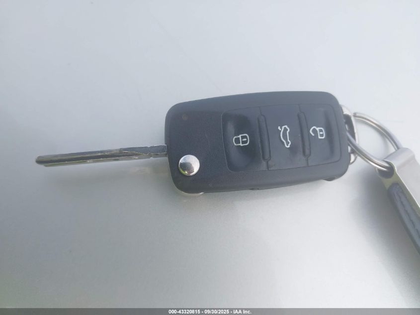 2011 Volkswagen Jetta 2.5L Se VIN: 3VWDZ7AJ9BM393372 Lot: 43320815