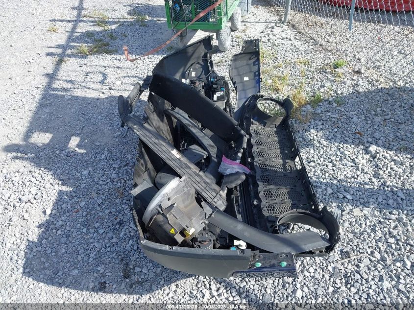 2017 Jeep Renegade Latitude Fwd VIN: ZACCJABB3HPG16215 Lot: 43320828