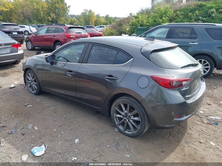 2018 MAZDA MAZDA3 TOURING - 3MZBN1L32JM256352