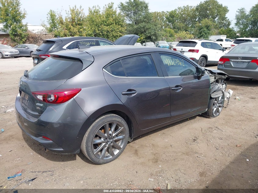 2018 MAZDA MAZDA3 TOURING - 3MZBN1L32JM256352