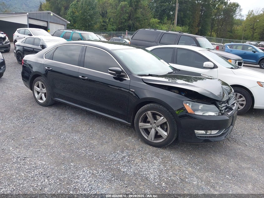 2015 VOLKSWAGEN PASSAT 1.8T LIMITED EDITION - 1VWAT7A32FC104426