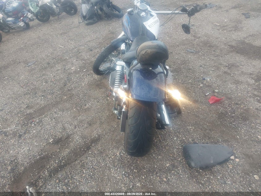 2012 Harley-Davidson Fxdwg Dyna Wide Glide VIN: 1HD1GPM14CC333038 Lot: 43320889