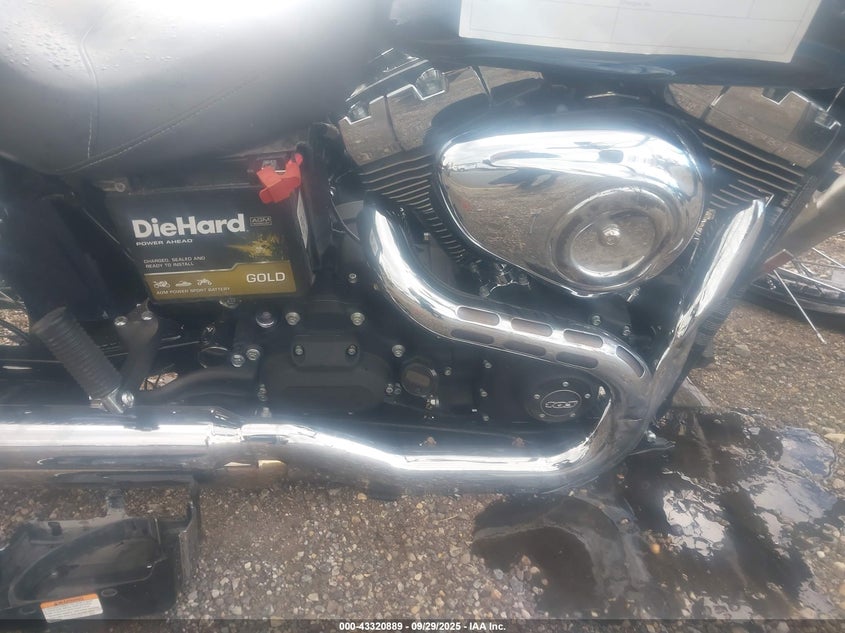 2012 Harley-Davidson Fxdwg Dyna Wide Glide VIN: 1HD1GPM14CC333038 Lot: 43320889