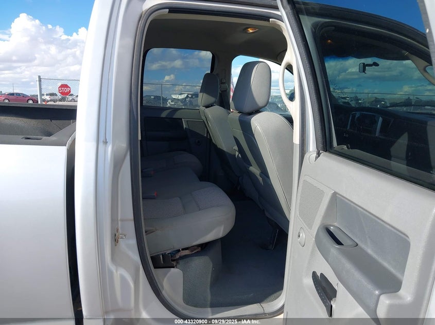 2007 Dodge Ram 1500 Slt VIN: 1D7HA18287S238839 Lot: 43320900