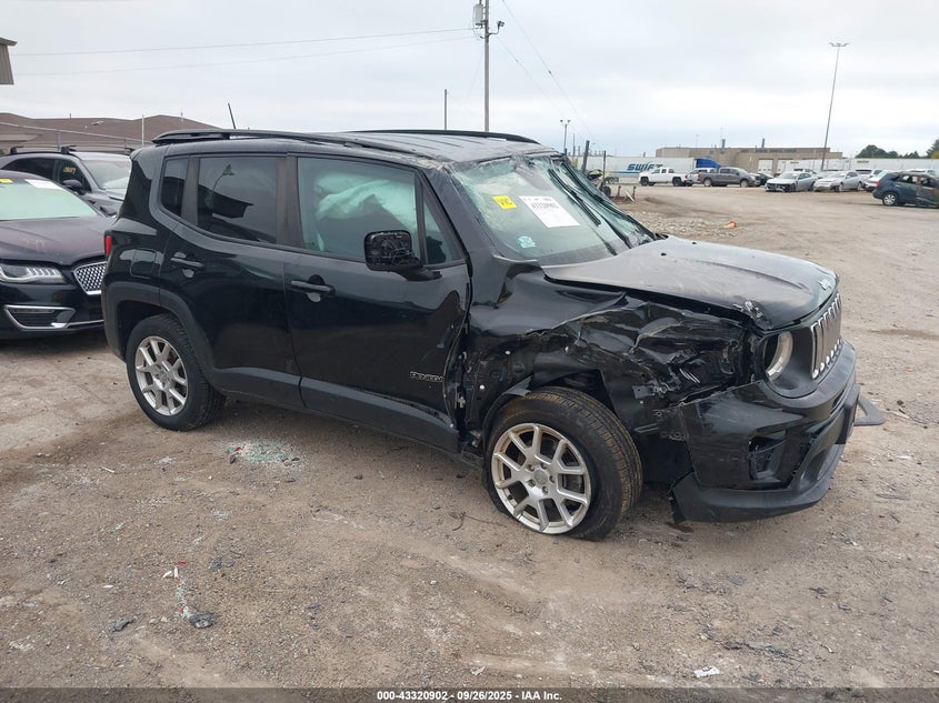 VIN ZACNJBBB5KPK30060 2019 JEEP RENEGADE LATITUDE 4X4