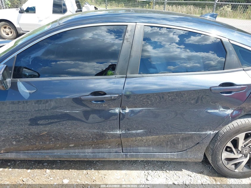 2018 HONDA CIVIC EX - 2HGFC2F73JH538904