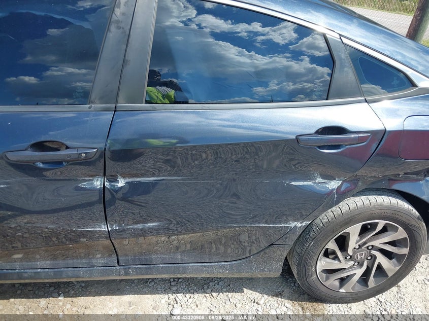 2018 HONDA CIVIC EX - 2HGFC2F73JH538904