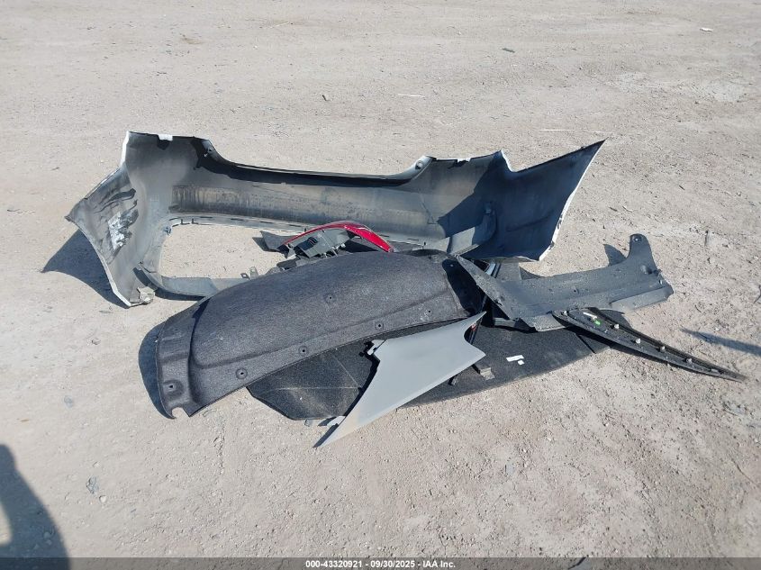 2016 Toyota Camry Se VIN: 4T1BF1FKXGU175781 Lot: 43320921