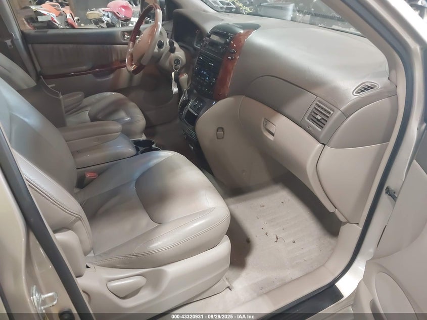 5TDZA22C44S185518 2004 TOYOTA SIENNA photo no. 5
