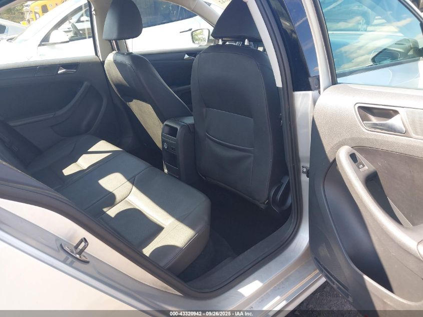 2011 Volkswagen Jetta 2.5L Se VIN: 3VWDZ7AJ4BM350025 Lot: 43320942