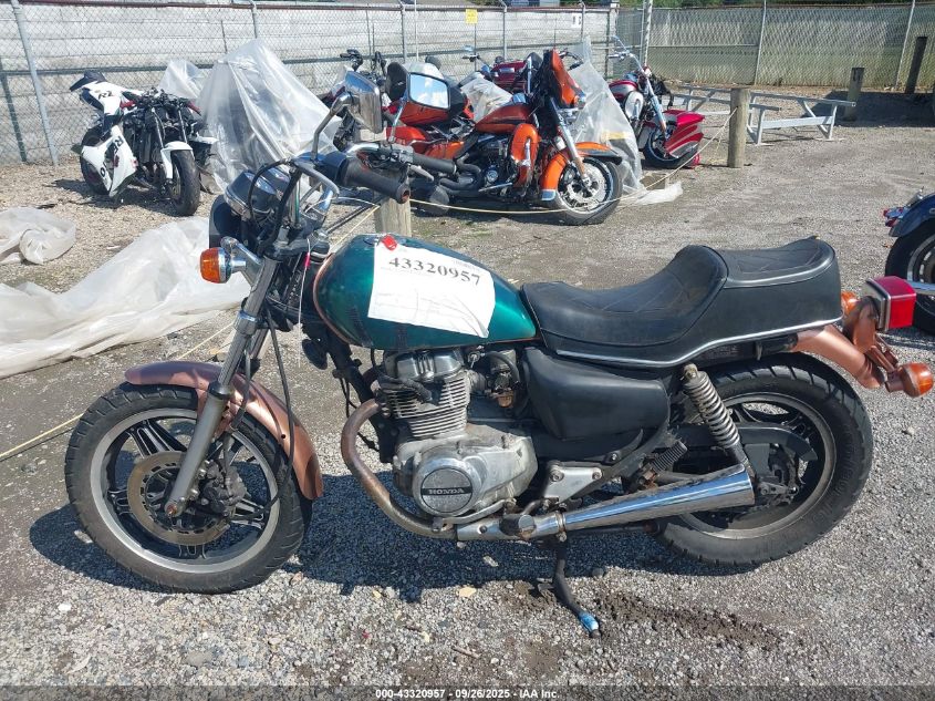1981 Honda Cm400 C VIN: JH2NC0120BM015694 Lot: 43320957