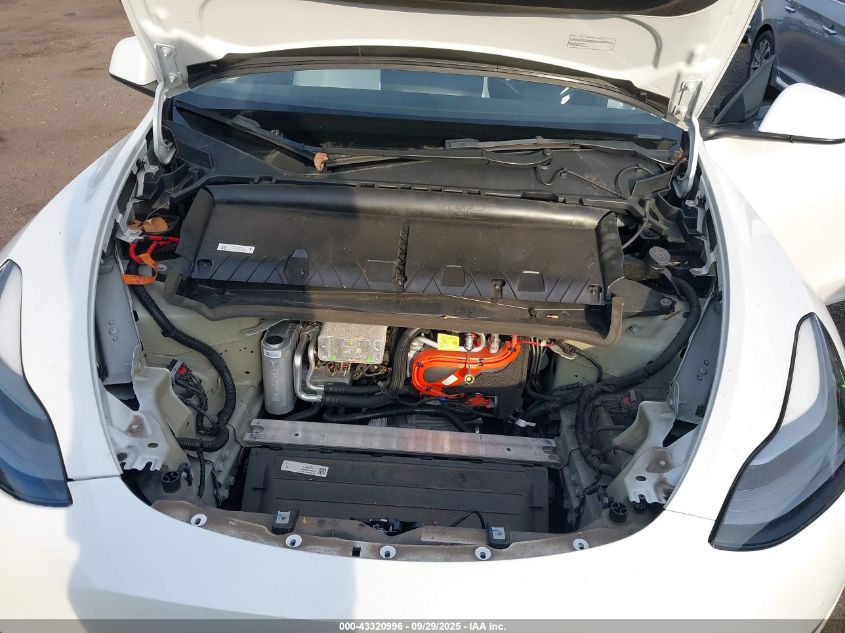 2022 Tesla Model Y Performance Dual Motor All-Wheel Drive VIN: 7SAYGDEF9NF546133 Lot: 43320996