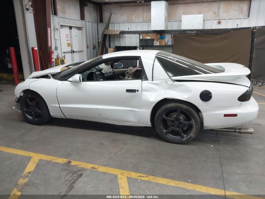 1997 Pontiac Firebird Formula VIN: 2G2FV22P7V2210817 Lot: 43321014