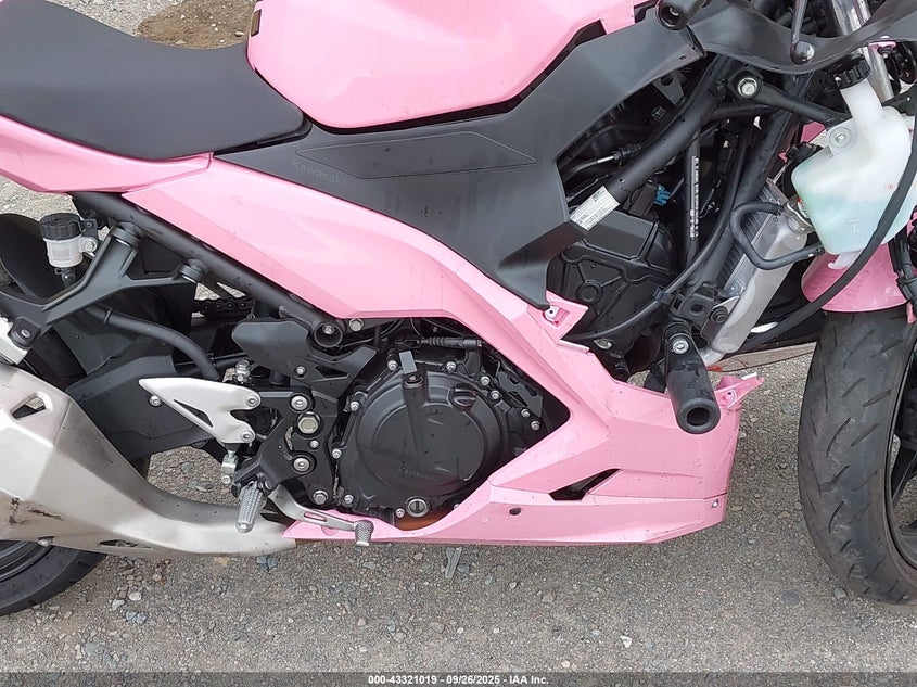 2023 Kawasaki Ex400 VIN: JKAEXKG15PDAK5200 Lot: 43321019