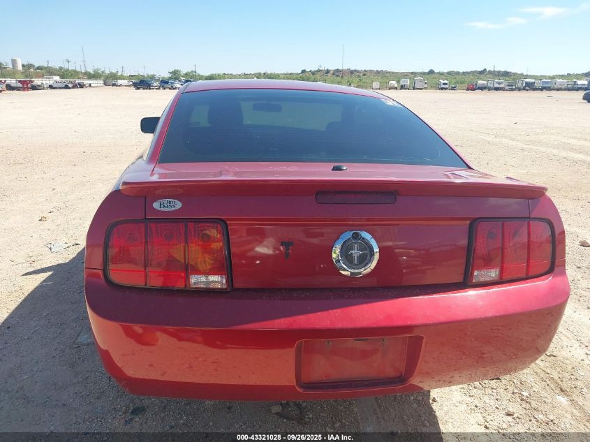 2007 Ford Mustang V6 Deluxe/V6 Premium VIN: 1ZVFT80N475275179 Lot: 43321028