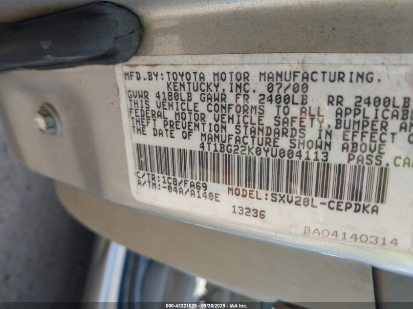 2000 Toyota Camry Ce/Le/Xle VIN: 4T1BG22K0YU004113 Lot: 43321039