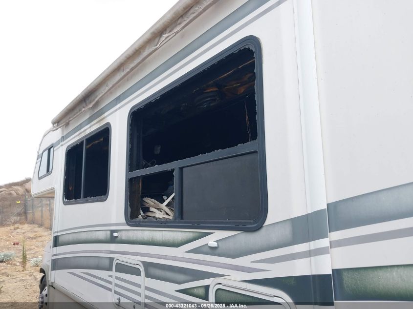 2004 Ford E-450 Cutaway Standard VIN: 1FDXE45S54HA84918 Lot: 43321043