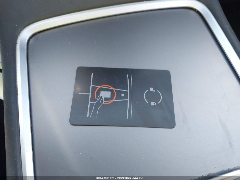 2022 Tesla Model Y Long Range Dual Motor All-Wheel Drive VIN: 7SAYGDEE0NF344188 Lot: 43321079