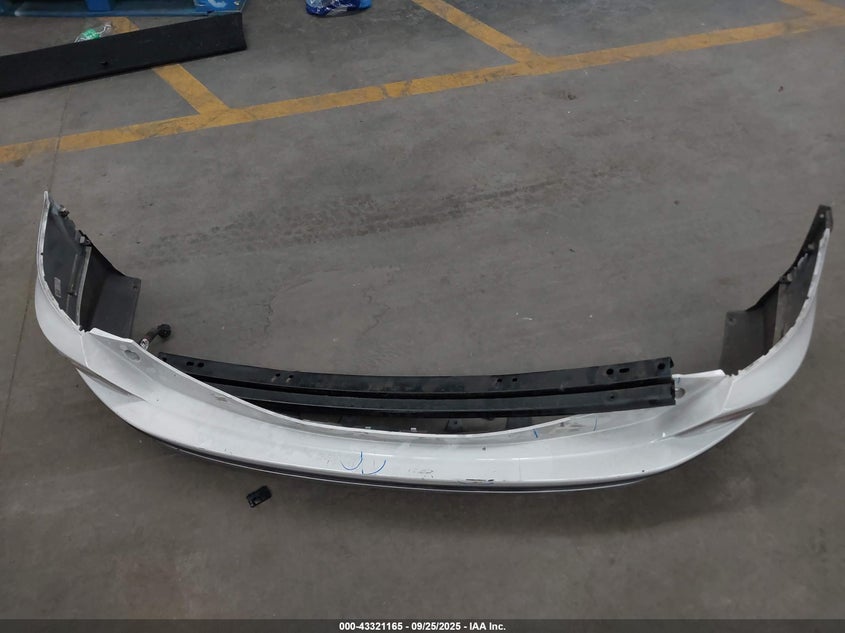 2017 TOYOTA RAV4 HYBRID LIMITED - JTMDJREV6HD139593