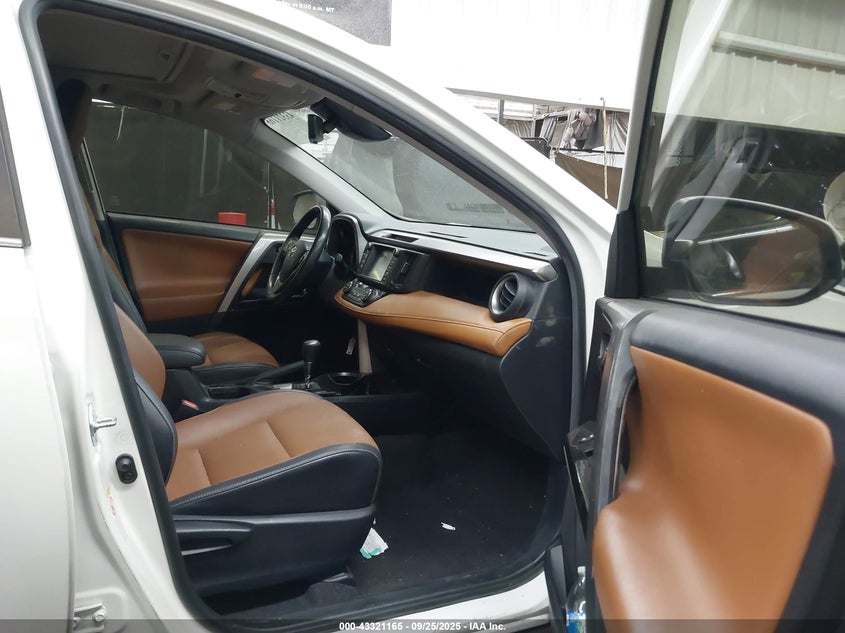 2017 TOYOTA RAV4 HYBRID LIMITED - JTMDJREV6HD139593