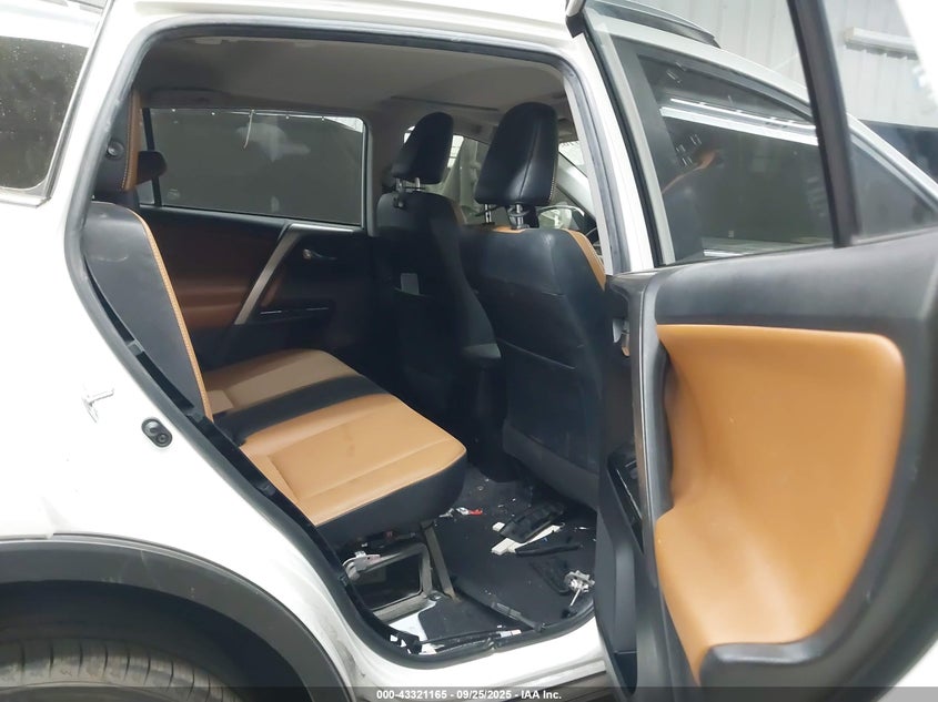 2017 TOYOTA RAV4 HYBRID LIMITED - JTMDJREV6HD139593