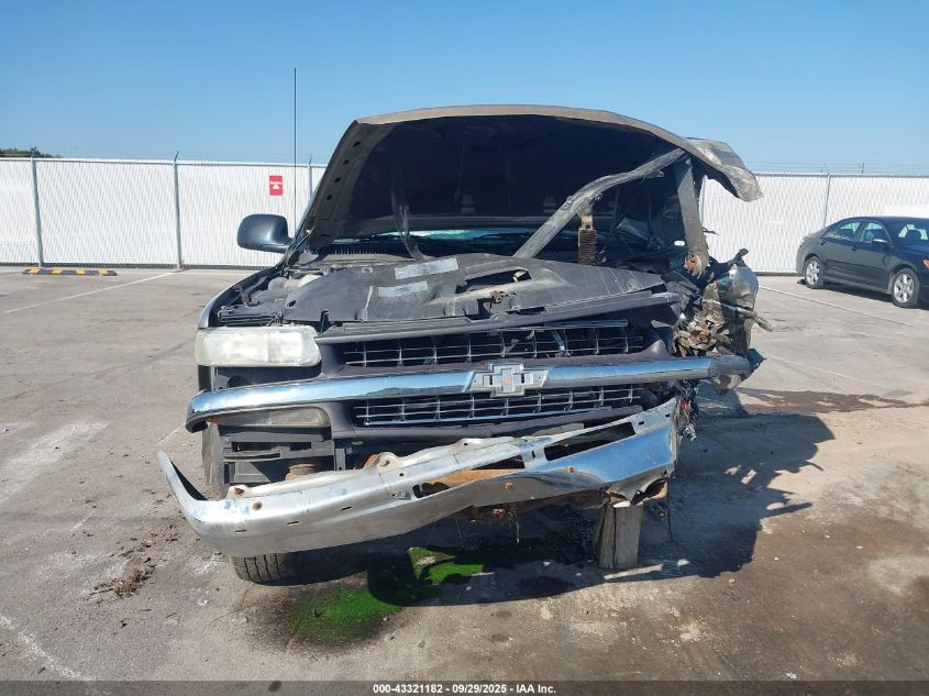 1999 Chevrolet Silverado 1500 VIN: 2GCEC19WXX1298985 Lot: 43321182