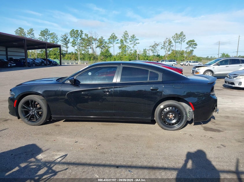 2017 DODGE CHARGER SE RWD - 2C3CDXBG0HH575960