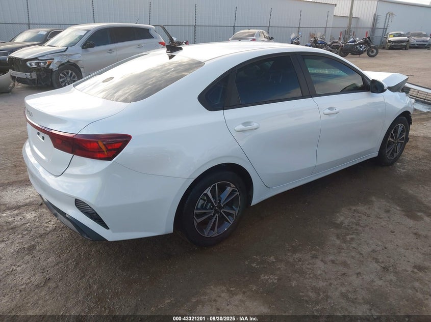 2024 KIA FORTE LXS - 3KPF24AD1RE709750
