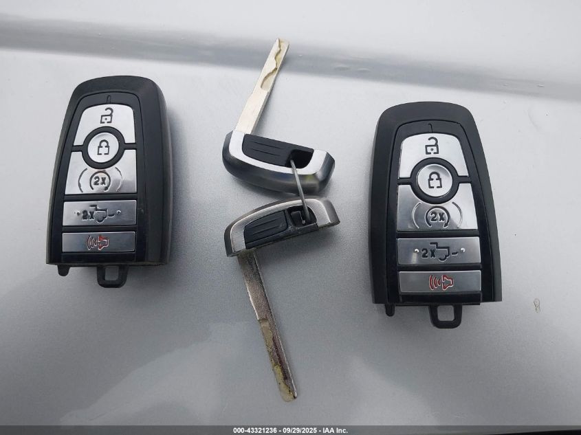 2020 Ford F-350 Lariat VIN: 1FT8W3BT1LED50755 Lot: 43321236