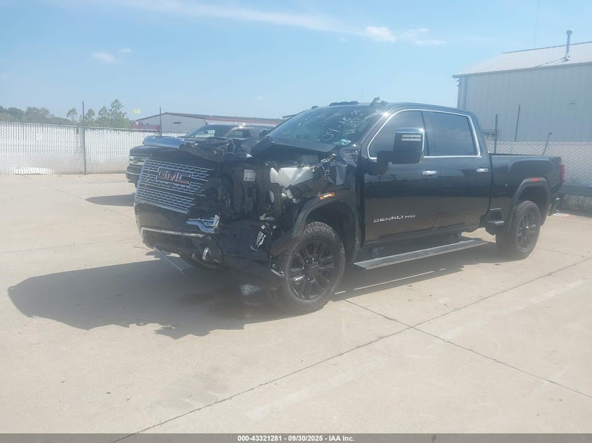 1GT49REYXNF329898 2022 GMC SIERRA photo no. 2