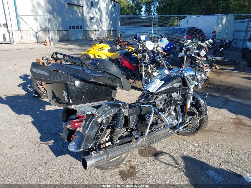 2011 HARLEY-DAVIDSON FLHRC 1HD1FRM11BB673489