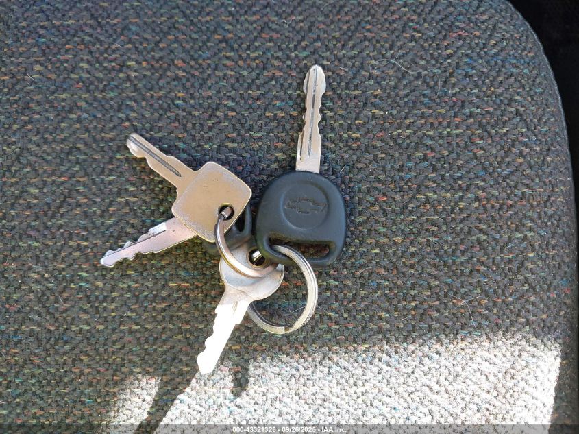 2004 Chevrolet Silverado 1500 Work Truck VIN: 1GCEC14X94Z293893 Lot: 43321326