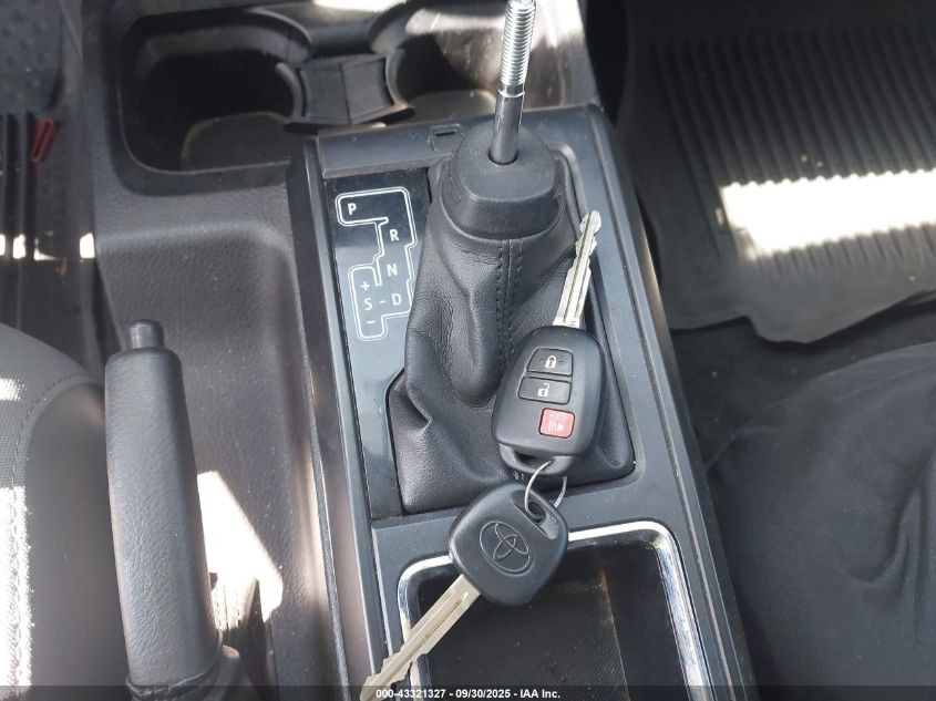 2017 Toyota Tacoma Sr V6 VIN: 3TMCZ5AN6HM082108 Lot: 43321327