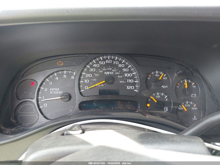 2005 Chevrolet Silverado 1500 Z71 VIN: 2GCEK13TX51216249 Lot: 43321338