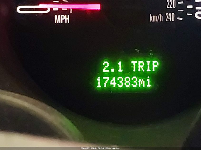 2005 Ford Mustang Gt Deluxe/Gt Premium VIN: 1ZVHT82H155226986 Lot: 43321384