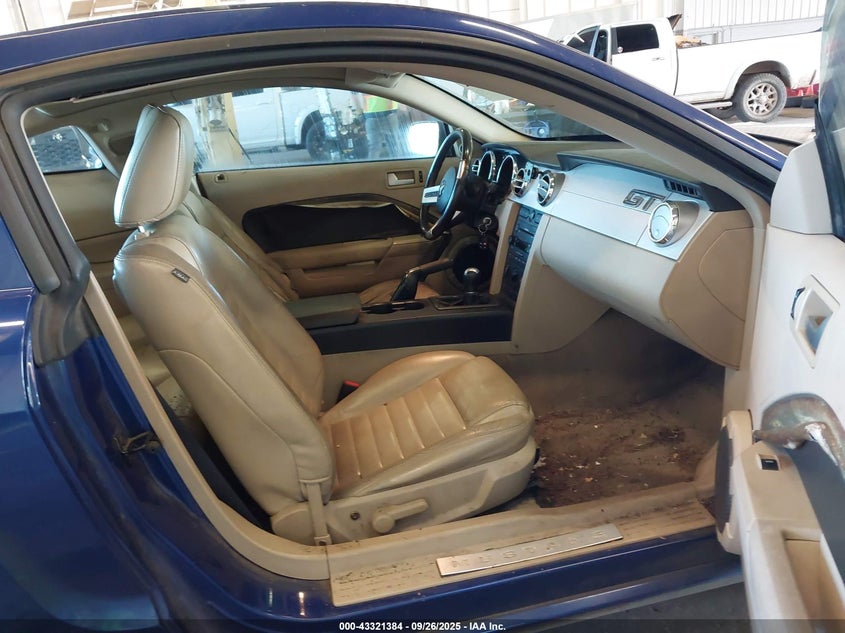 1ZVHT82H155226986 2005 FORD MUSTANG photo no. 5
