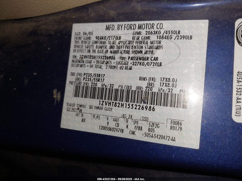 2005 Ford Mustang Gt Deluxe/Gt Premium VIN: 1ZVHT82H155226986 Lot: 43321384