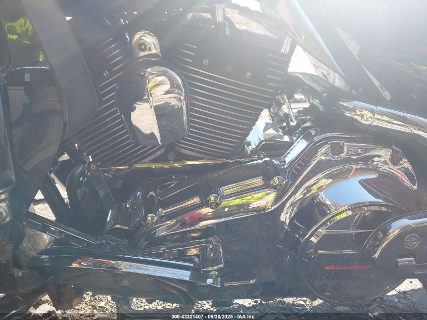 2007 Harley-Davidson Flhtcuse VIN: 1HD1PR8167Y954179 Lot: 43321407