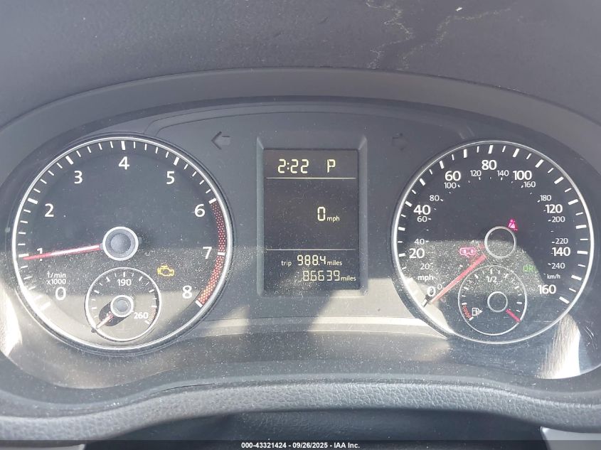 2015 Volkswagen Passat 1.8T S VIN: 1VWAT7A32FC010384 Lot: 43321424