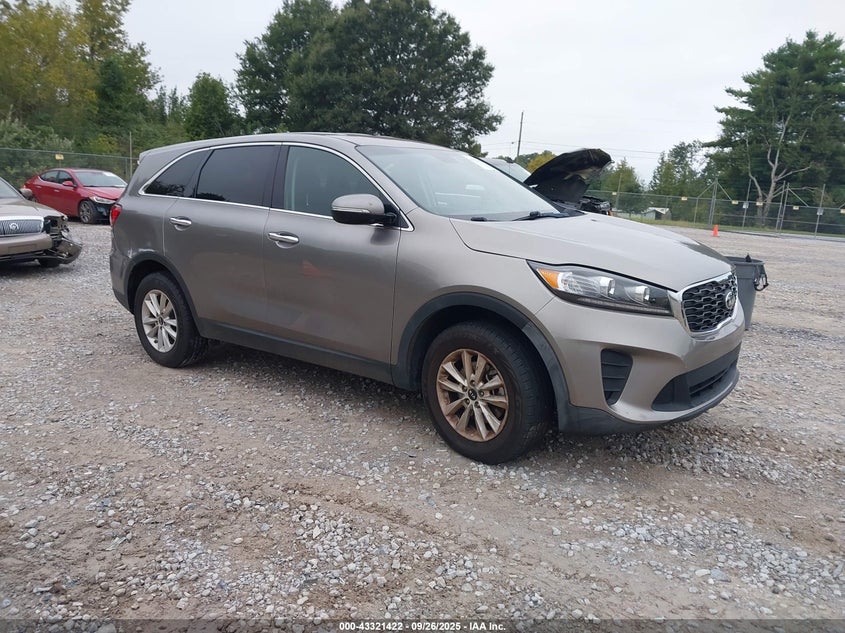 KIA SORENTO 2.4L LX