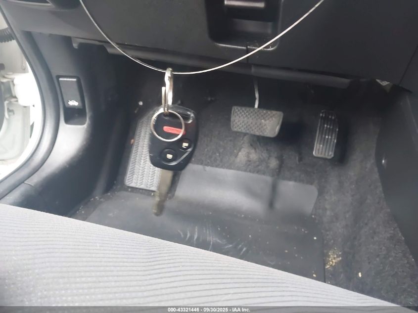 2010 Honda Fit VIN: JHMGE8H21AS017429 Lot: 43321446