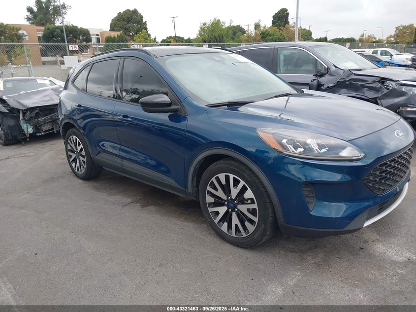 FORD ESCAPE HYBRID SE SPORT HYBRID