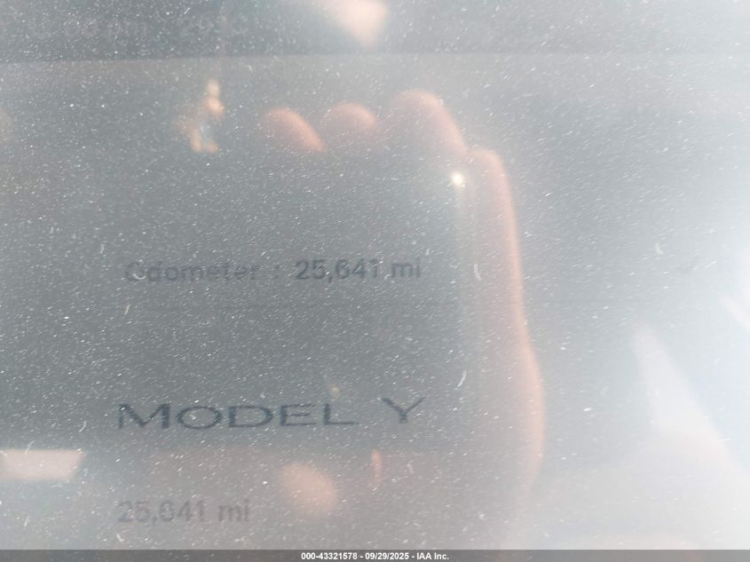 2023 Tesla Model Y Awd/Long Range Dual Motor All-Wheel Drive VIN: 7SAYGDEE0PA128650 Lot: 43321578