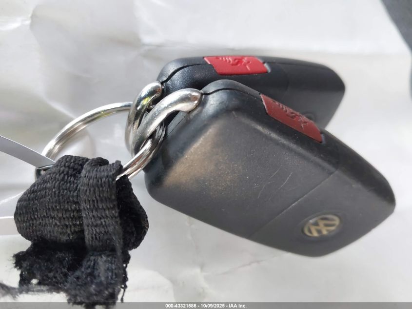 2011 Volkswagen Jetta 2.5L Sel VIN: 3VWLZ7AJ9BM344717 Lot: 43321586