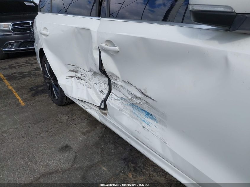 2011 Volkswagen Jetta 2.5L Sel VIN: 3VWLZ7AJ9BM344717 Lot: 43321586